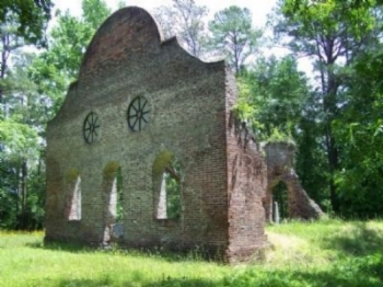 Pon Pon Chapel Ruins