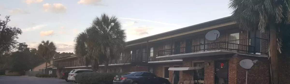 Hampton County | Accommodations