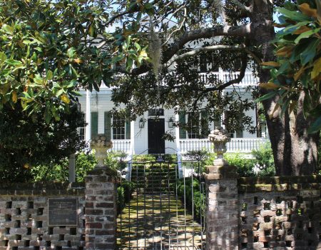 Take a Walk Through the Beaufort Historic District