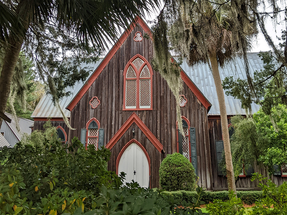Riverside Entrance, Church of the Cross, Bluffton, South Carolina Riverside entrance to the Church of the Cross, Bluffton, South Carolina